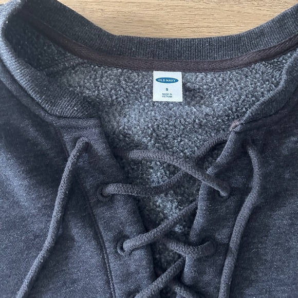 Old Navy Women’s Small Charcoal Gray Lace-Up Sweatshirt- EUC - Picture 5 of 6